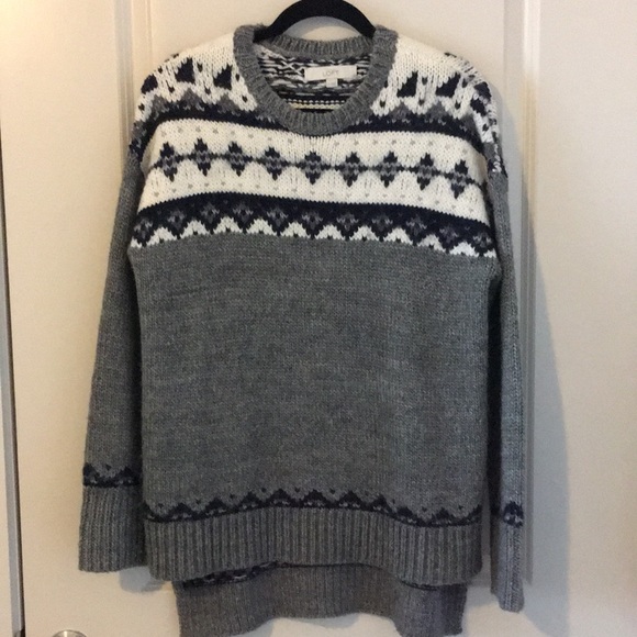 LOFT crew-neck high-low hem sweater - Picture 2 of 5